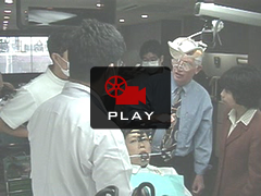 下顎の運動をチェック